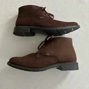 Clarks | Shoes | Nwot Clarks Eldredge Mid Chukka Ankle Boots  display picture 3